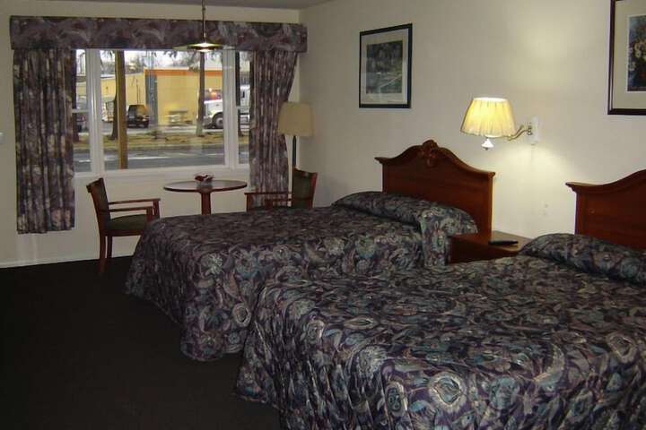 Room 9 of 21