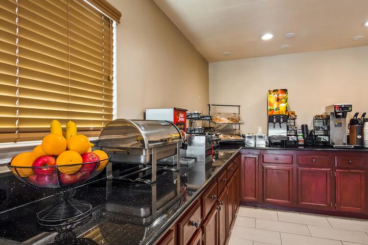 Best Western Heritage Inn