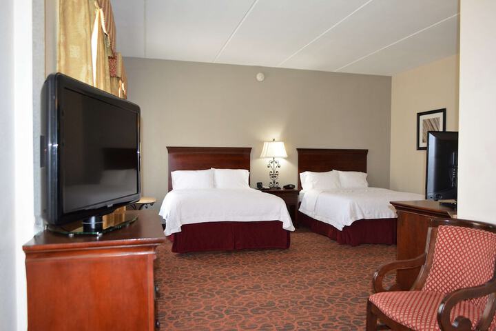 Room 14 of 34