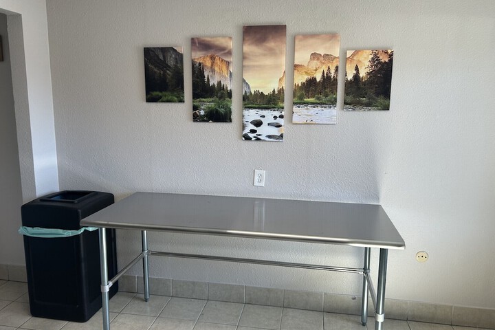 Room 15 of 34