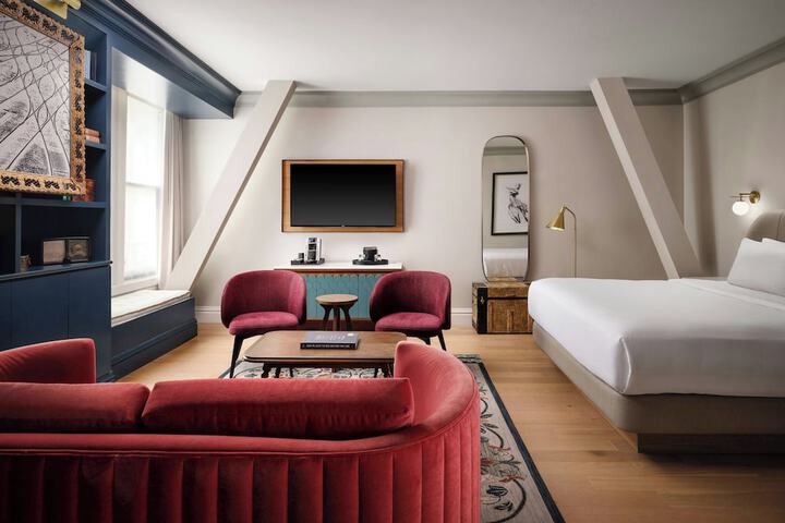 Room 41 of 131