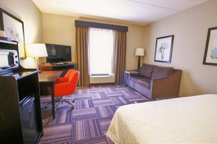 Hampton Inn & Suites by Hilton Flowery Branch Lake Lanier