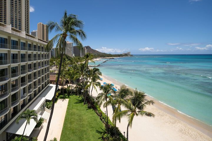 Moana Surfrider a Westin Resort & Spa, Waikiki Beach