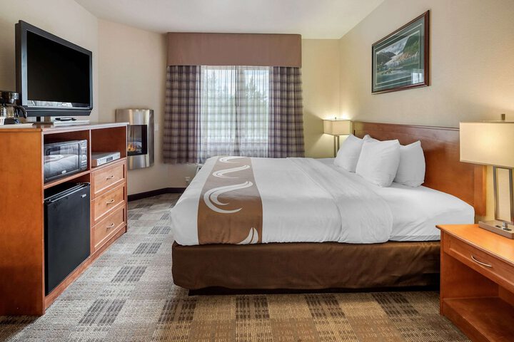 Room 14 of 34