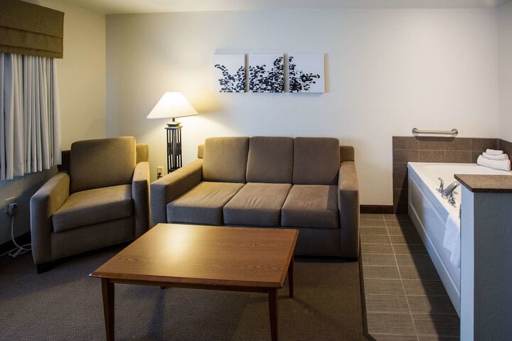Room 12 of 51