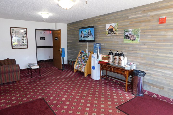 Hotel Interior 10 of 50