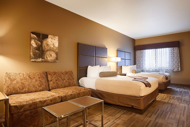 Room 5 of 20