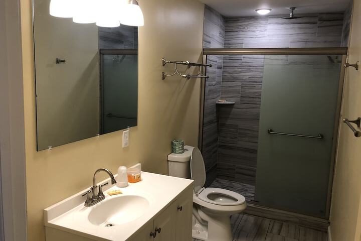Room 106 of 135