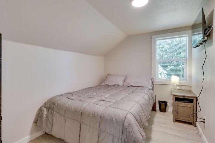 Cozy Lafayette Townhome Rental Near Parks & River