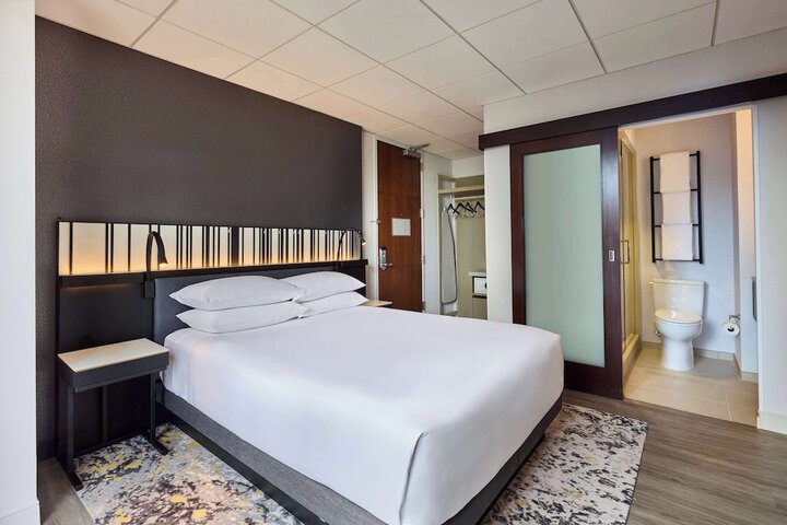 Room 101 of 162