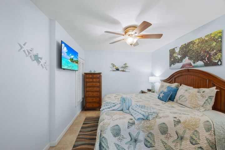 South Seas Beach Villa 2412 1 Bedroom Condo by RedAwning