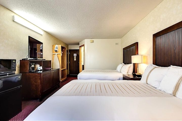 Fireside Inn and Suites