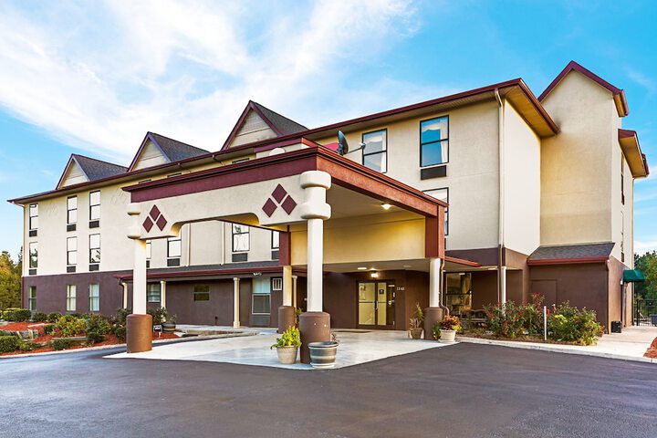Hotel 3 of 37