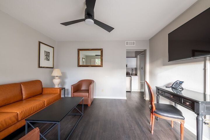 Room 15 of 59