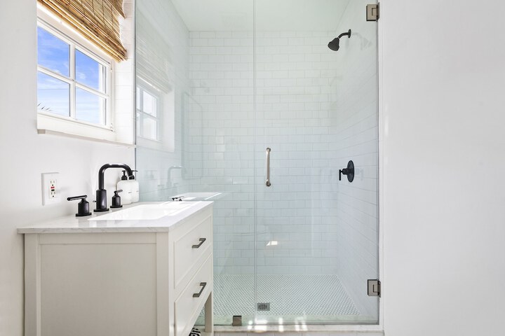 Island Cottage Inn - Adults Only