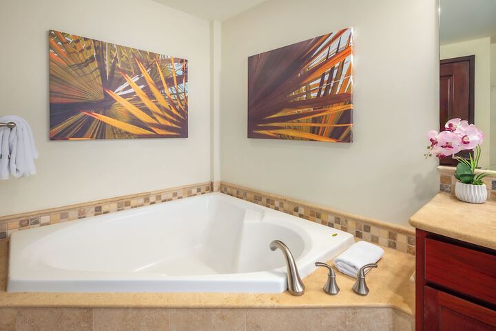 Waipouli Beach Resorts & Spa Kauai by OUTRIGGER