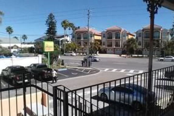 Siesta Motel