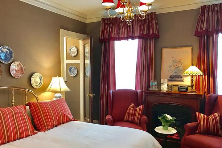 The Belvedere Inn & Restaurant