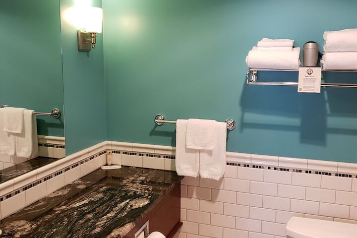 Hume Hotel & Spa