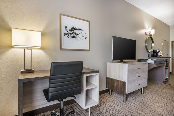 Best Western Plus Lake City