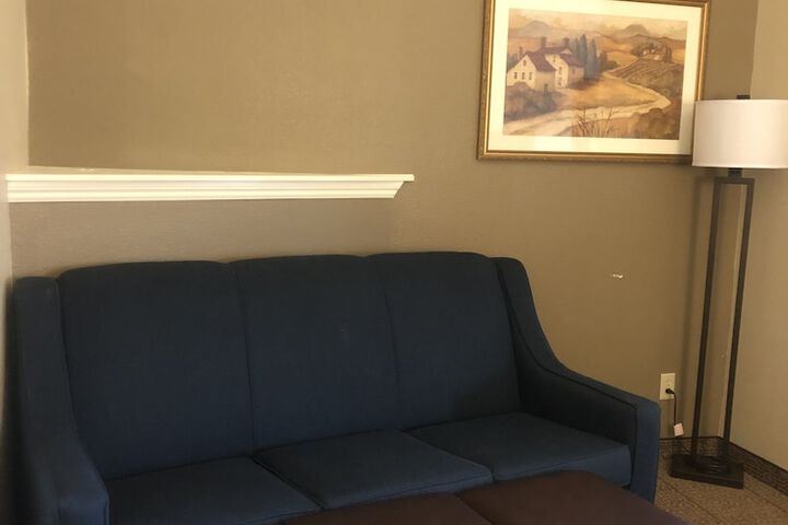 Room 26 of 81