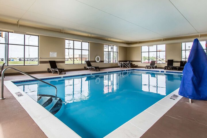 Pool 3 of 35
