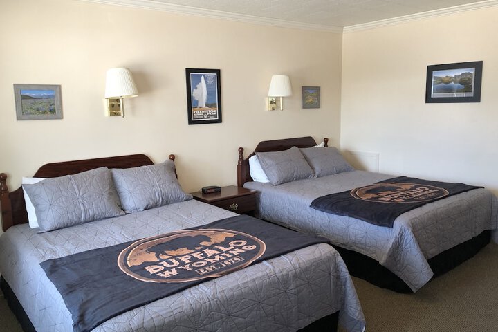Room 33 of 40