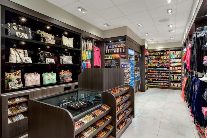 Gift Shop 140 of 144