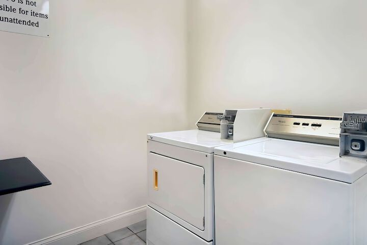 Motel 6 Grand Rivers KY