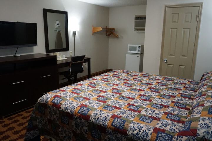 Lodge Inn