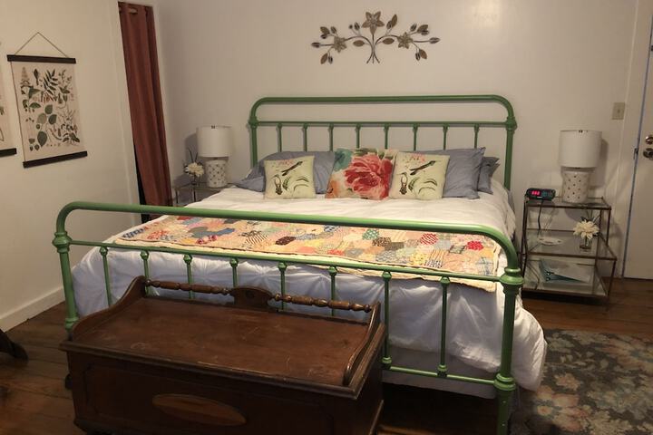 Room 22 of 64