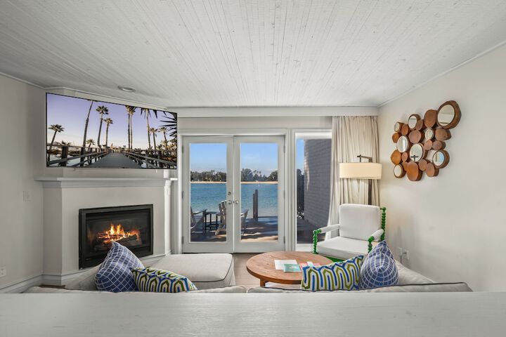 Paradise Point Resort & Spa