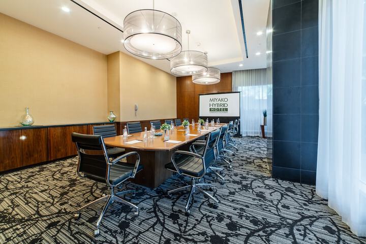 Miyako Hybrid Hotel Torrance