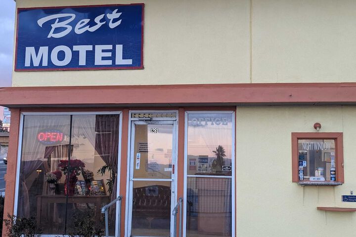 Hotel 9 of 44