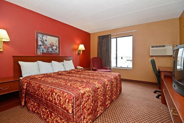 Room 44 of 58