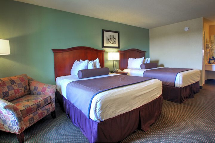 Room 16 of 27