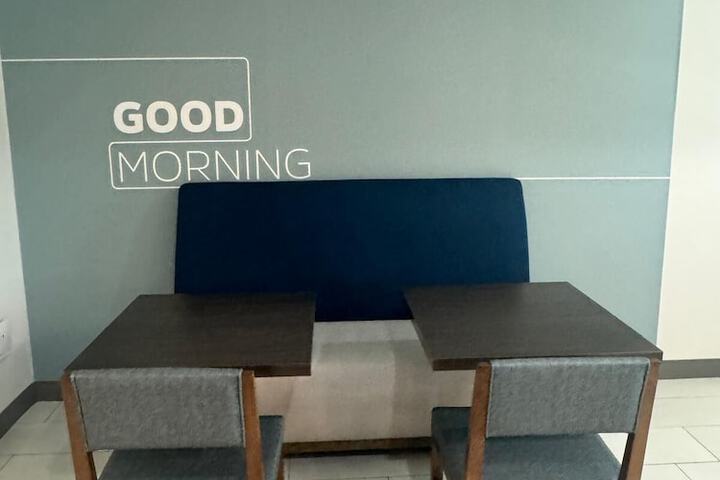 Holiday Inn Express Hotel & Suites RIPLEY by IHG