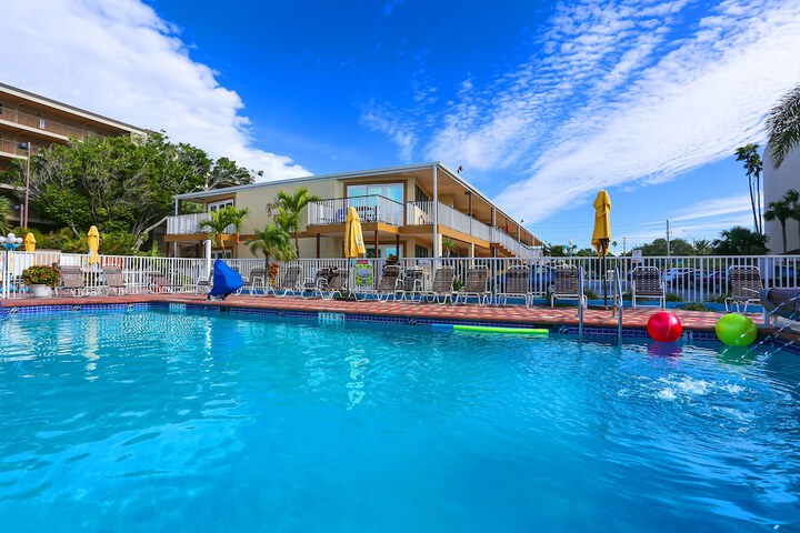 Pool 2 of 62