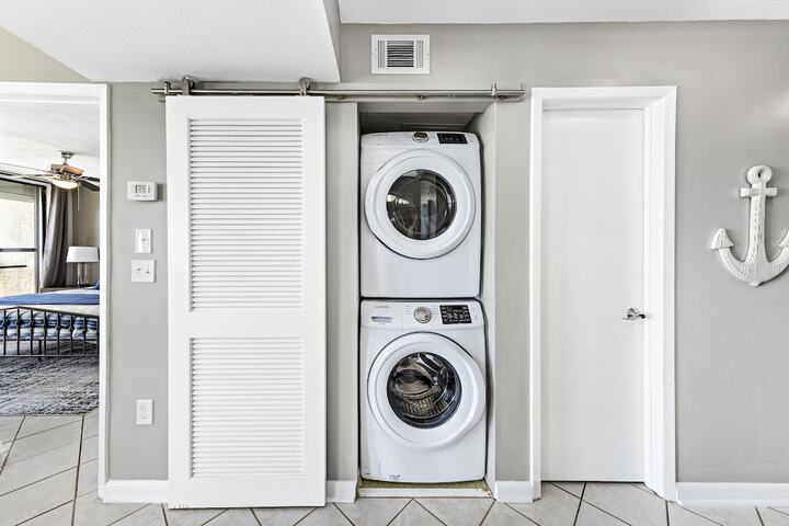 Laundry 70 of 92