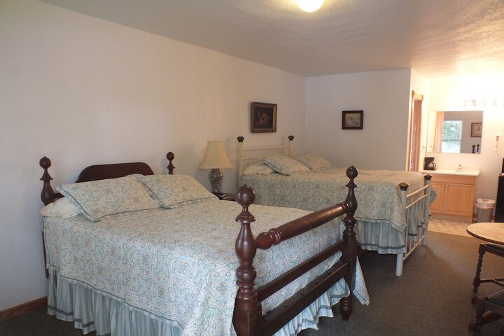 Scarborough Inn