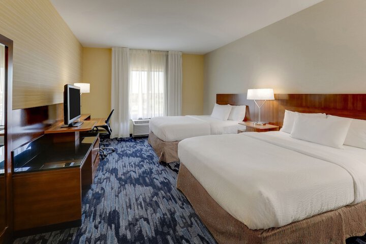 Fairfield Inn & Suites Hutchinson