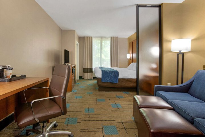 Room 7 of 56