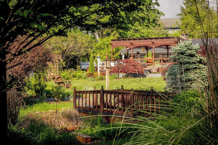 Hotel Exterior 54 of 64