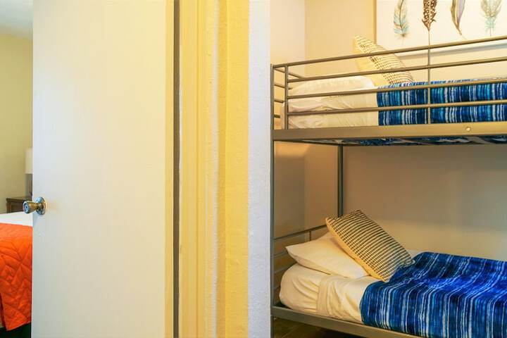 Room 101 of 123