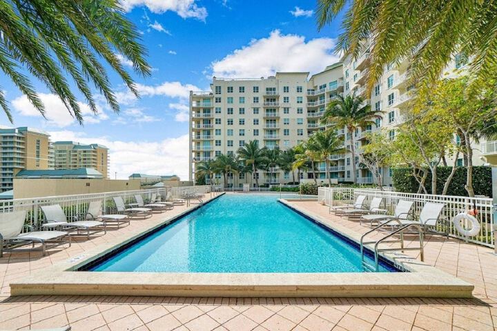 Casa Costa 405n 1 Bedroom Pools, Jacuzzi, Beach, Shops & Dog Friendly