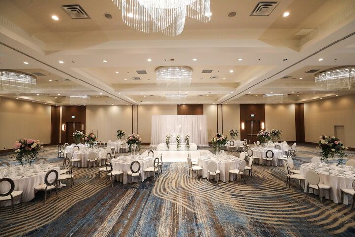 Ballroom/Hall 140 of 155