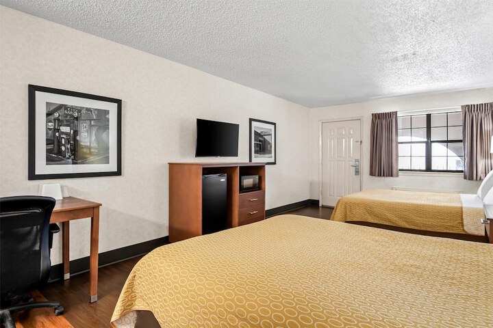 Americas Best Value Inn Midlothian Cedar Hill