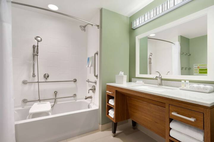 Home2 Suites by Hilton Joliet / Plainfield