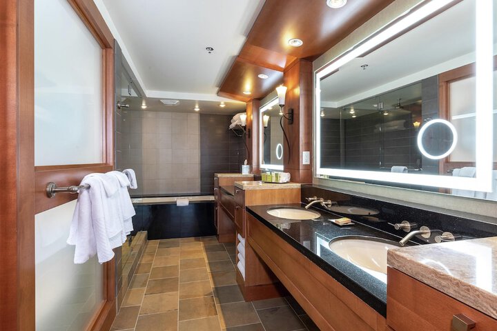 Hilton Whistler Resort & Spa