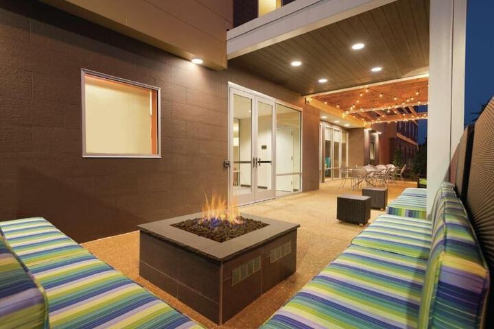 Hotel 3 of 48